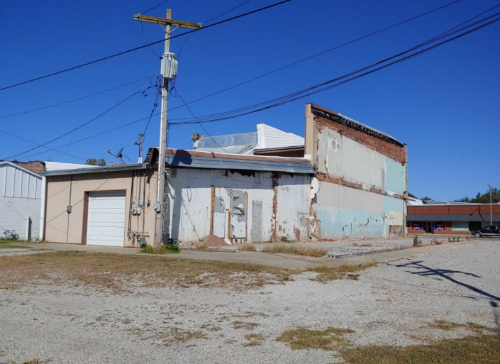 Building in Rich Hill Missouri - Before 